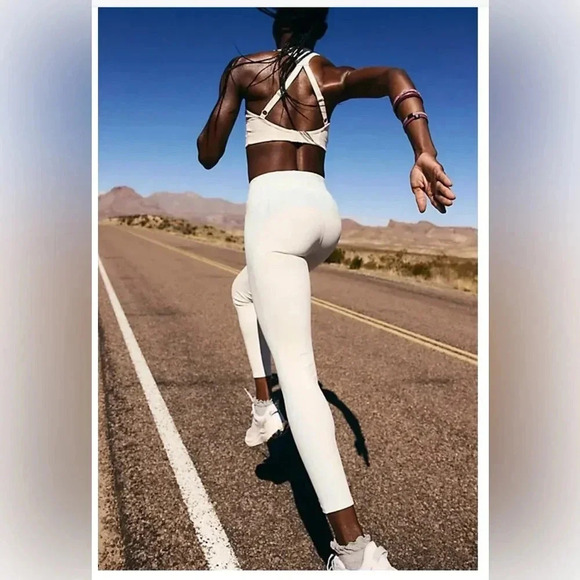 FREE PEOPLE NWT FIND YOUR WAY LEGGING SIZE SMALL - Picture 4 of 7